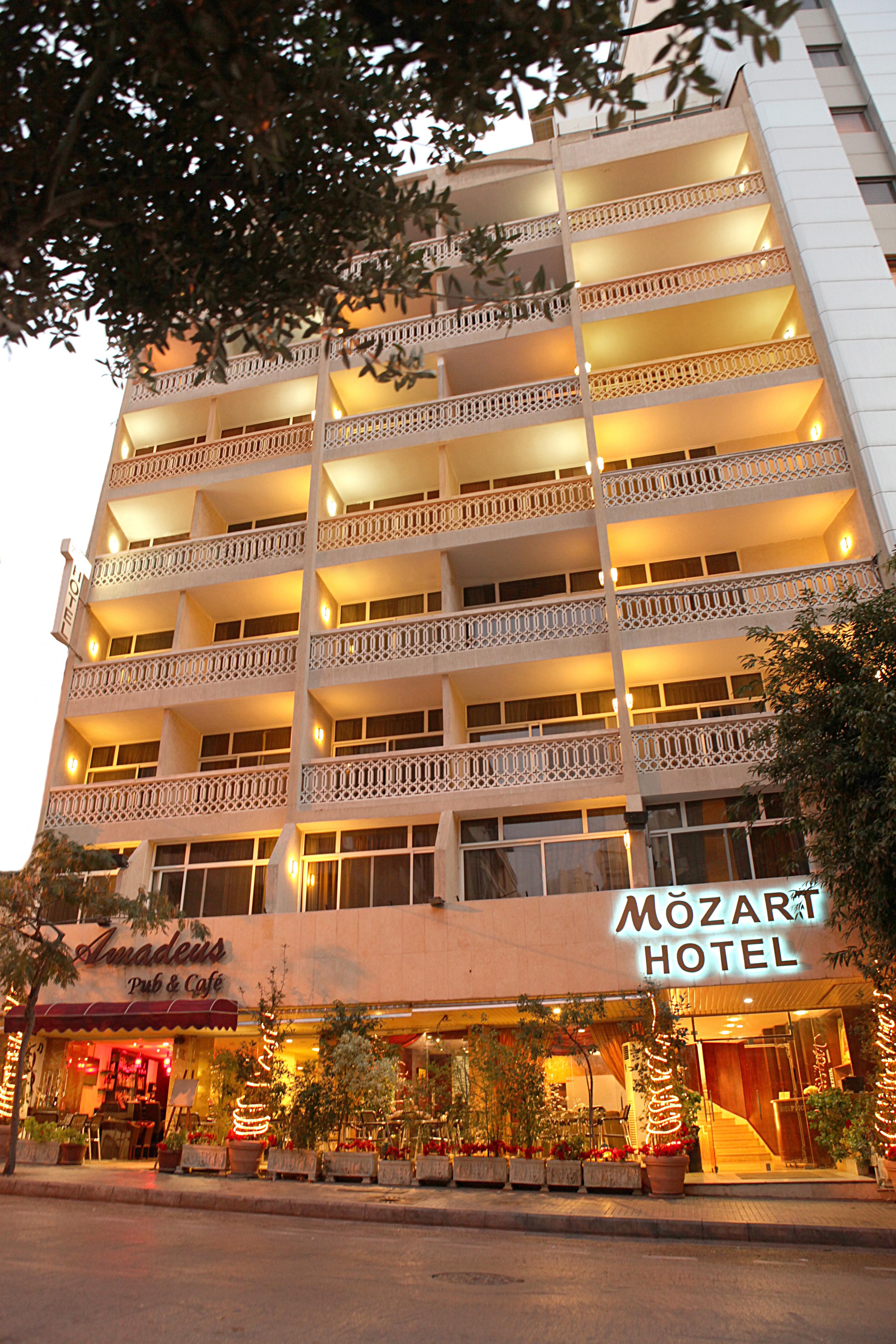 Mozart Hotel Beirut Eksteriør billede