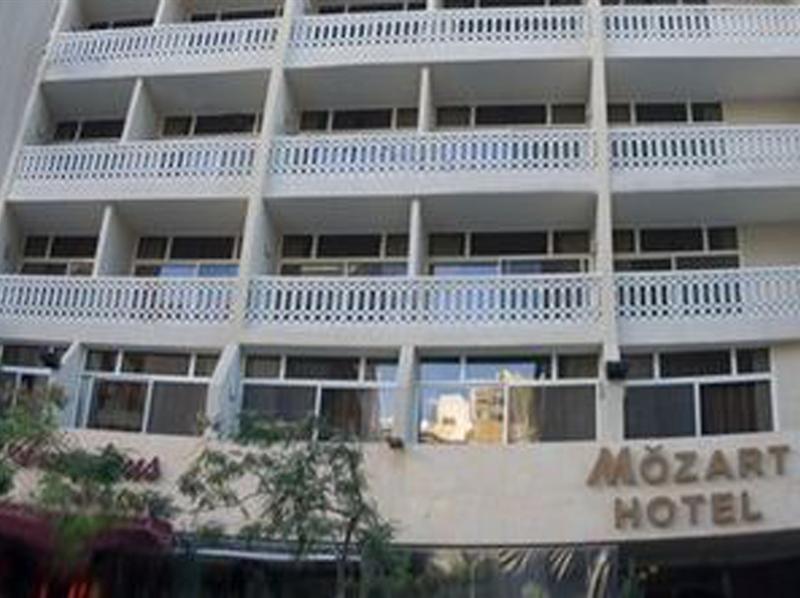 Mozart Hotel Beirut Eksteriør billede