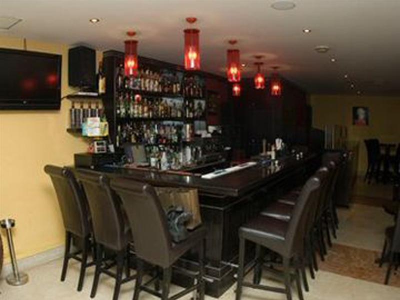 Mozart Hotel Beirut Eksteriør billede
