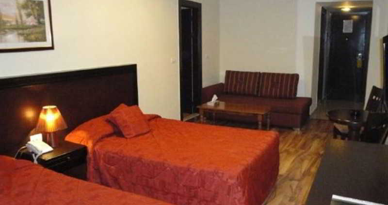 Mozart Hotel Beirut Eksteriør billede
