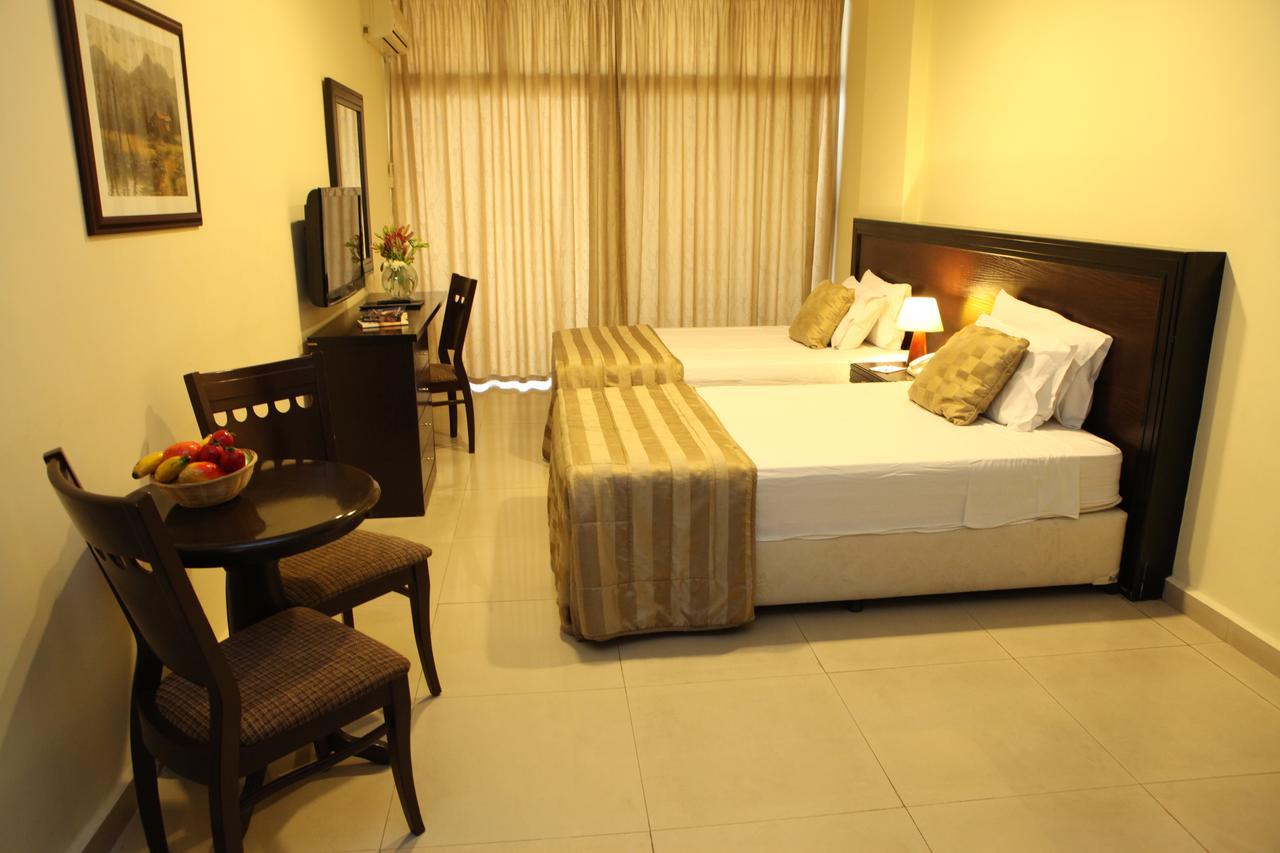 Mozart Hotel Beirut Eksteriør billede